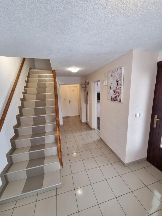 Apartments Luka Rakovica Esterno foto