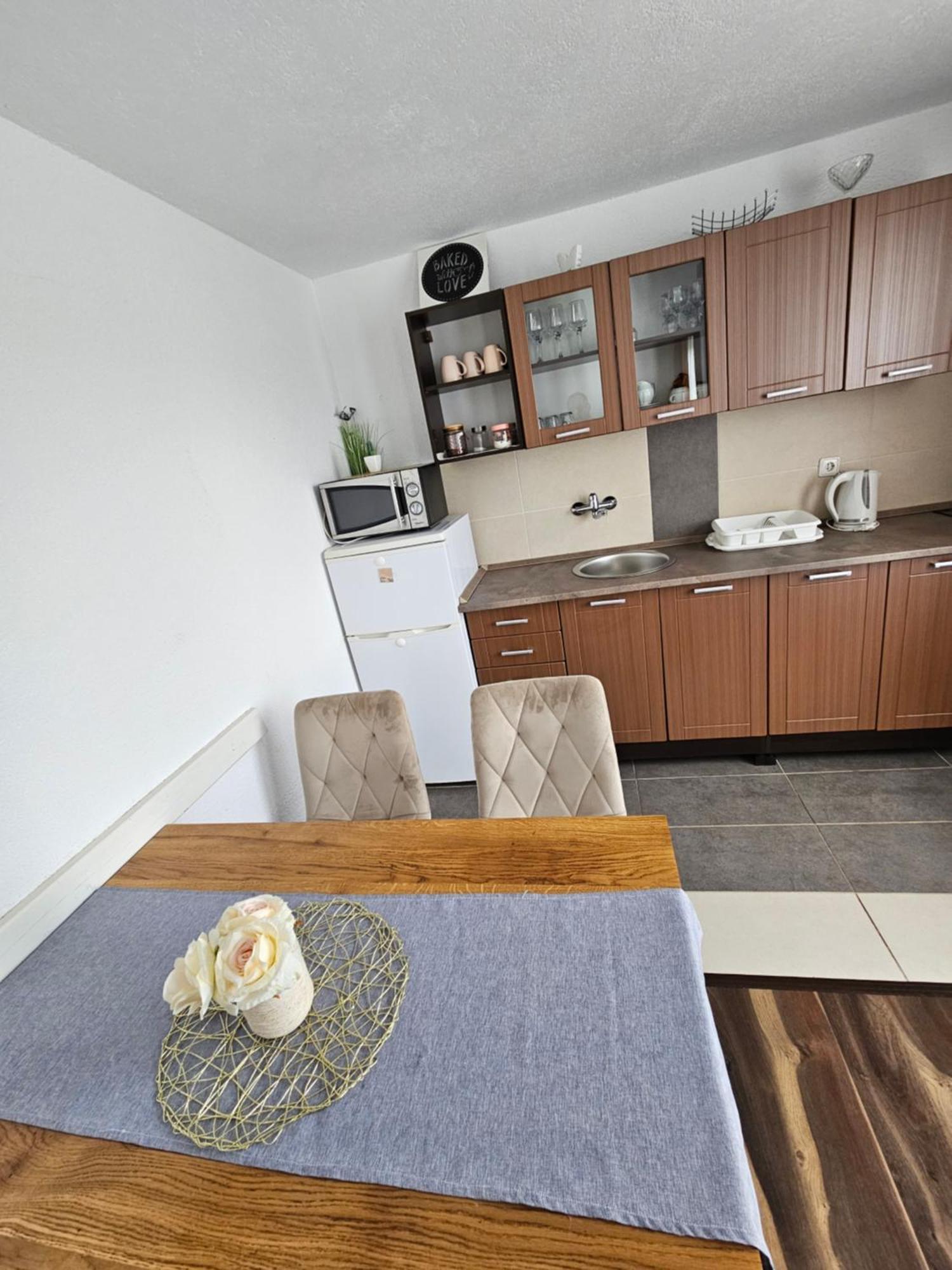Apartments Luka Rakovica Esterno foto